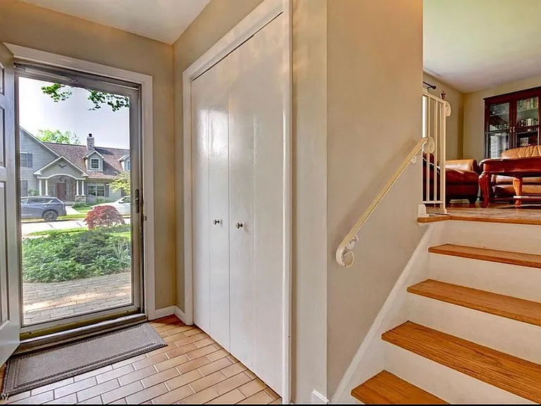 27012 Osborn Rd — Photo 3