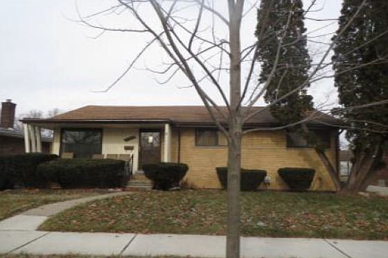 1st image of 13660 Pearson Ave