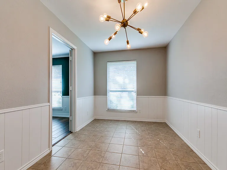 6707 Hillwood Ln — Photo 11