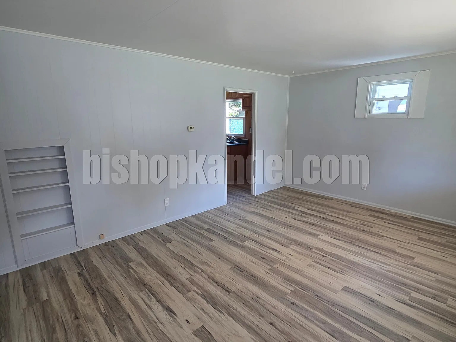 2 bed, 800 sqft, $1,165 — Photo 2