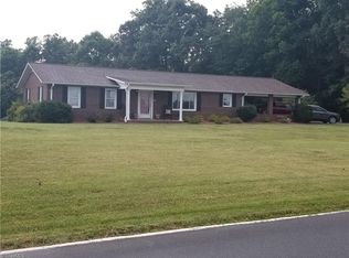 3105 Airport Rd, Hays, NC 28635