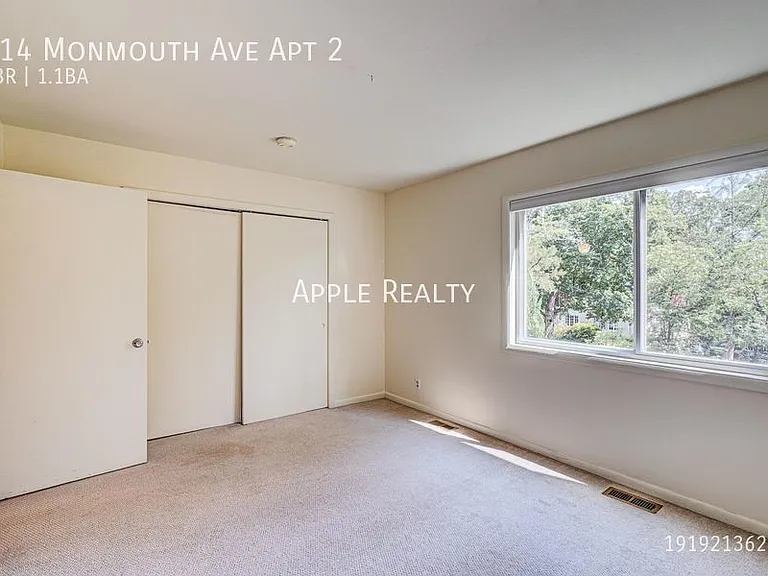 914 Monmouth Ave #2 — Photo 15