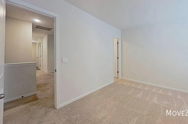 6801 Capstone Ct — Photo 52