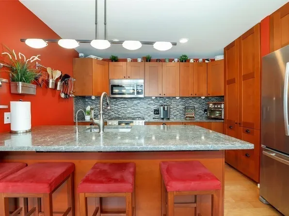 171 Swanton St Unit 61, Winchester, MA 01890