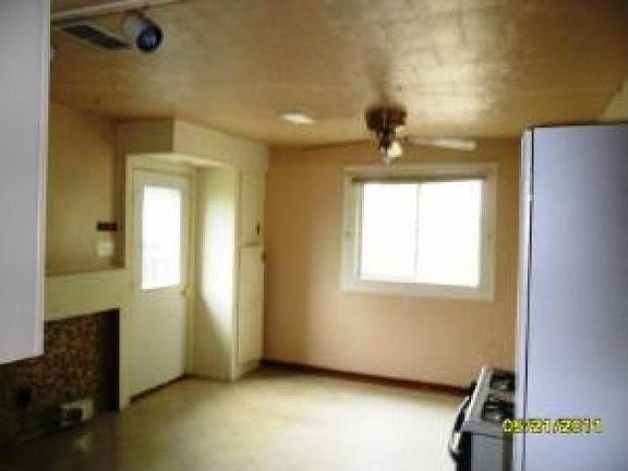 5th image of 34W806 N James Dr
