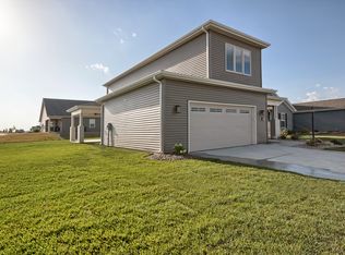 3201 Stanley Ln, Champaign, IL 61822