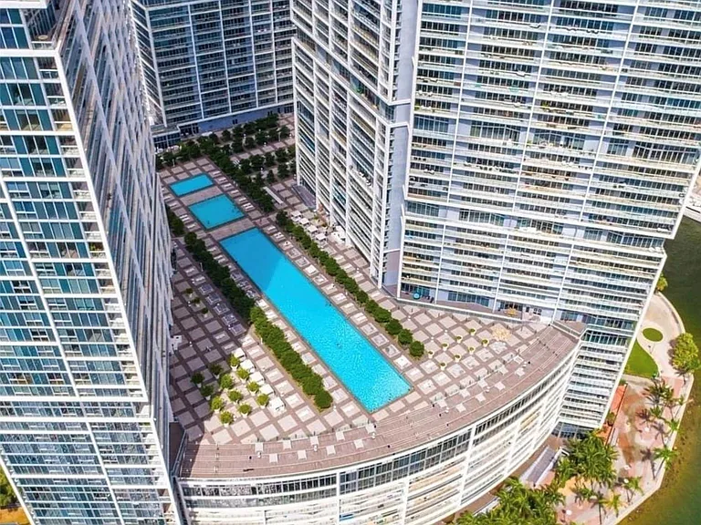495 Brickell Ave #5605 — Photo 26