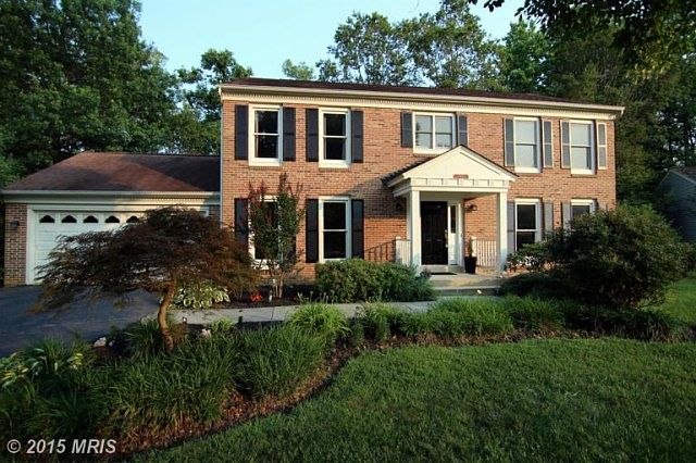 1st image of 9611 Burnt Oak Dr