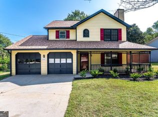 4142 Wrexham Dr, Snellville, GA