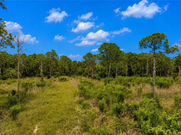 2320 82nd Ave SW, Vero Beach, FL 32968