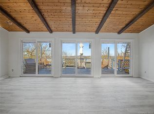 39 Brothers Road, Poughquag, NY 12570