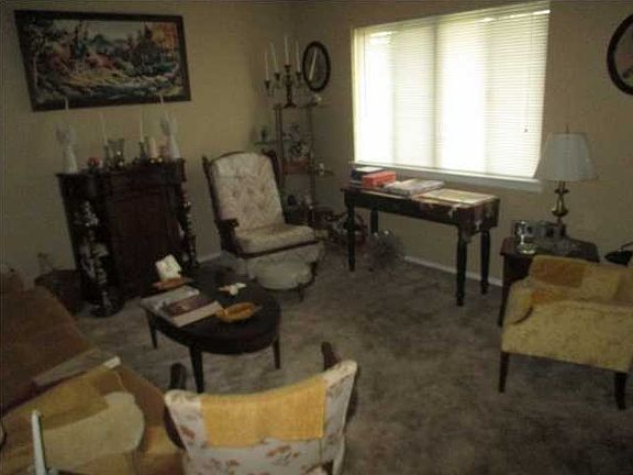 5th image of 3918 Nassau Ave