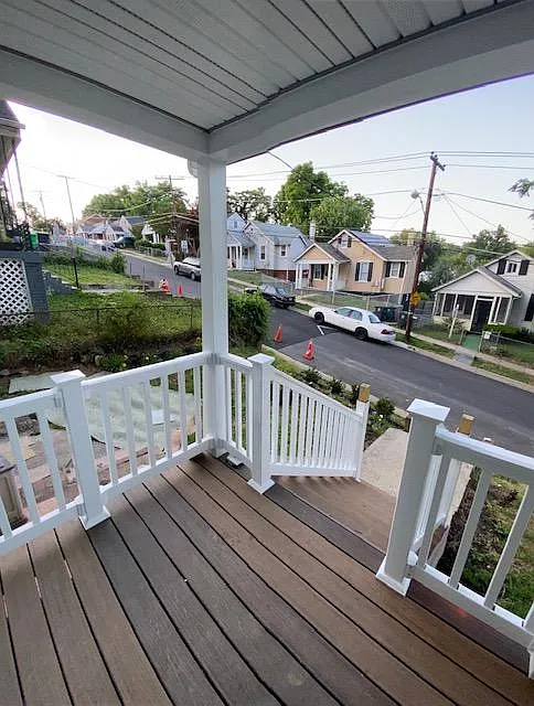 4223 Vine St — Photo 2