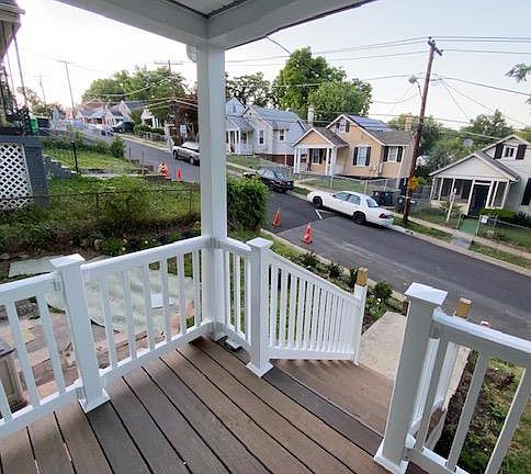 2nd image of 4223 Vine St