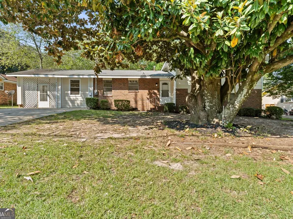414 Kimberly Rd, Warner Robins, GA 31088