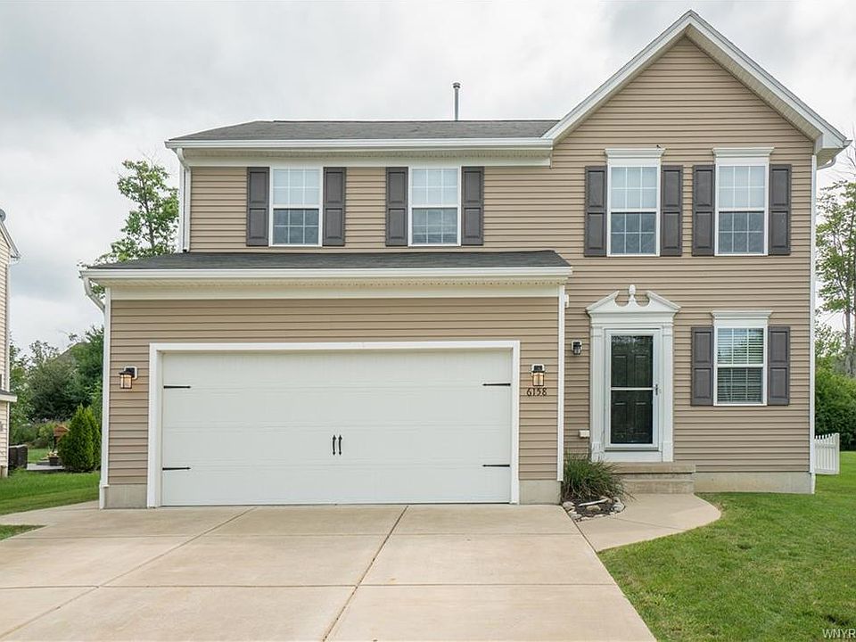 1st image of 6158 Woodford Dr