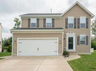 6158 Woodford Dr, Lake View, NY 14085