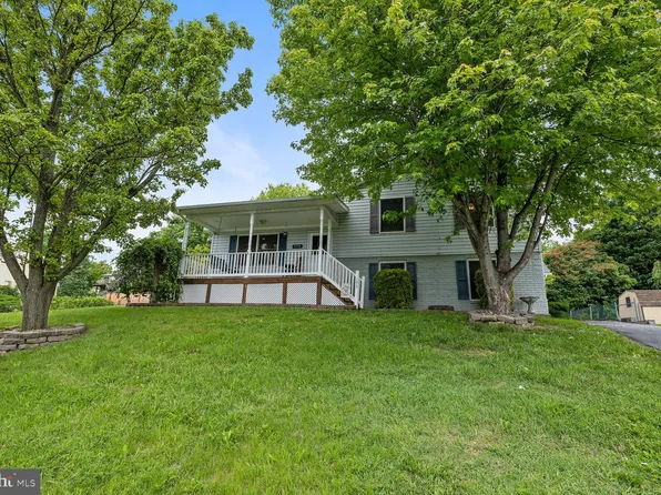 193 Little Sorrel Dr, Strasburg, VA 22657