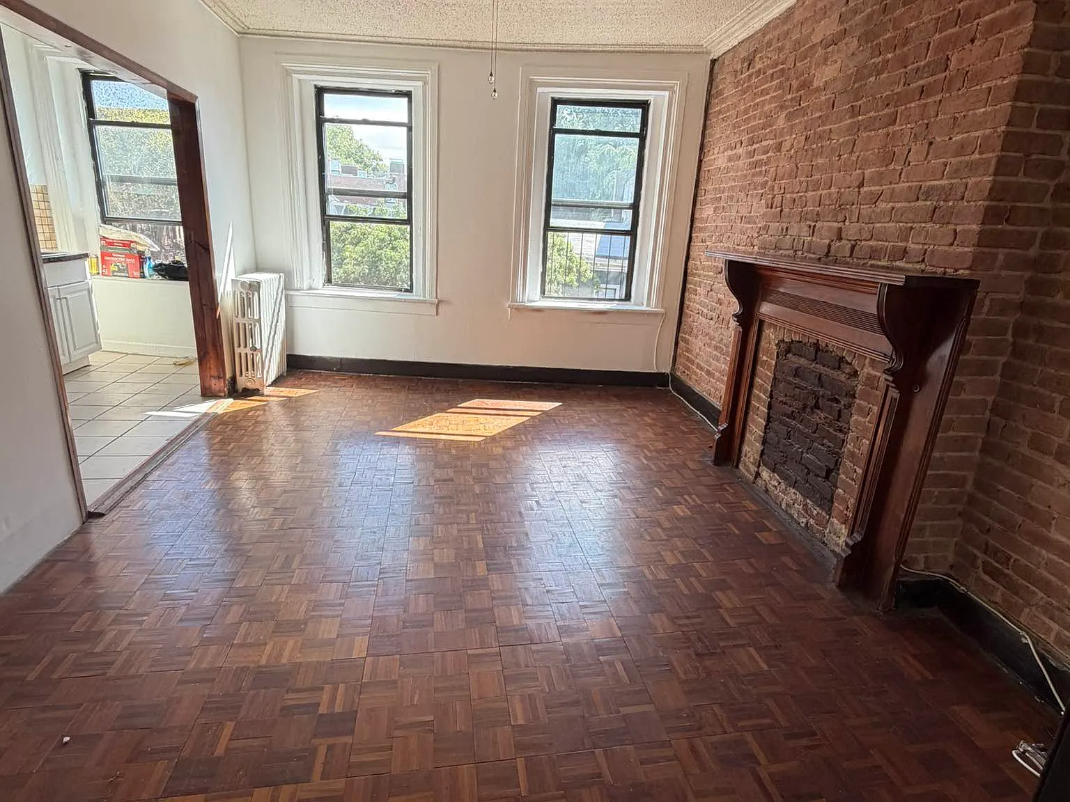 227 De Kalb Avenue — Photo 1