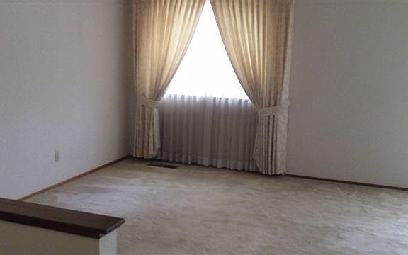 5th image of 3707 Deedham Dr