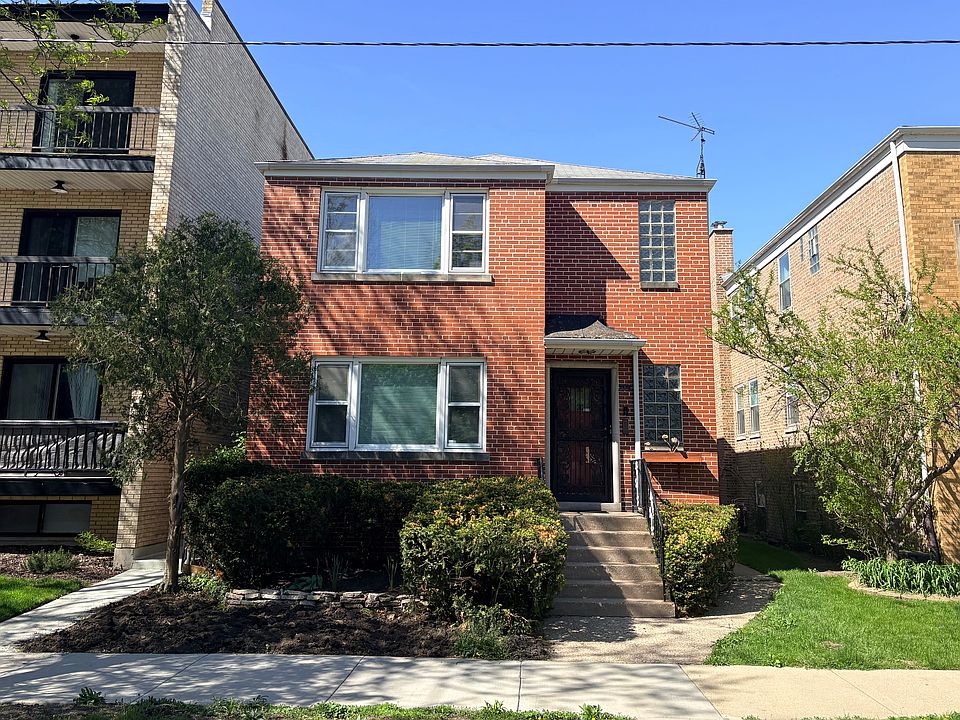 1st image of 2736 W Farragut Ave #2