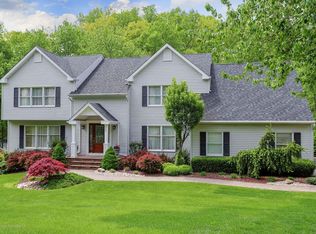 244 Nottingham Rd, Morganville, NJ 07751