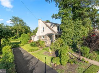 328 Morris Rd, Wayne, PA 19087