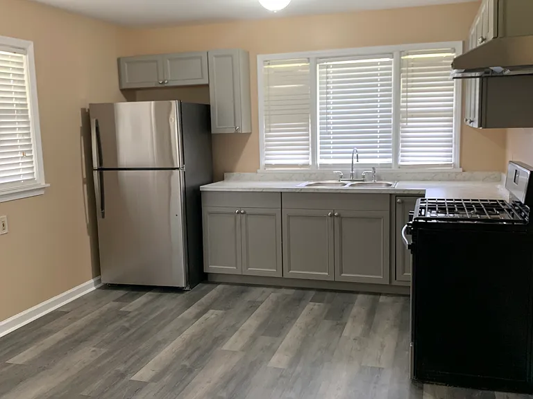 3429 McKinley St #1 — Photo 1