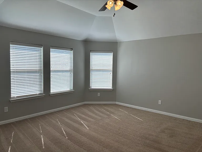 5517 Centeridge Ln — Photo 12