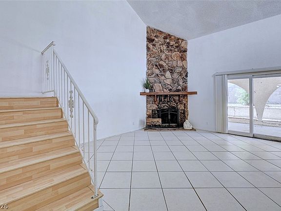 3rd image of 116 Firestone Dr