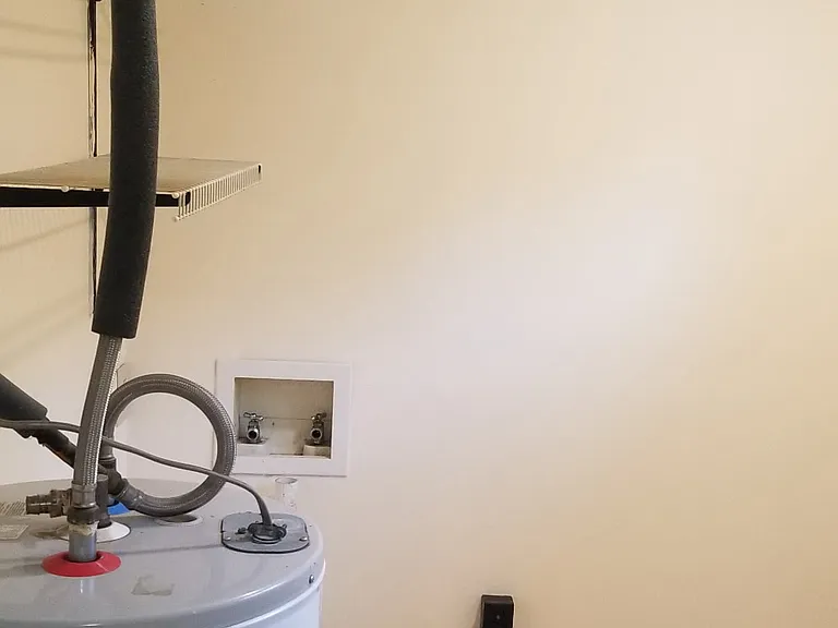 laundry hookup