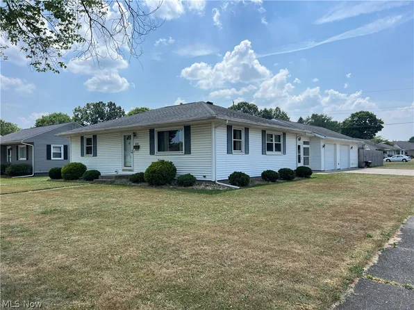 534 6th St NW, New Philadelphia, OH 44663