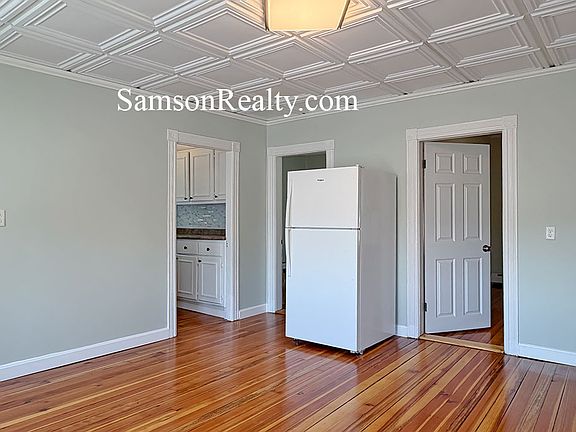 3rd image of 792 Mineral Spring Ave #2