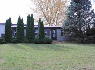 4647 E Armstrong Rd, Leesburg, IN 46538