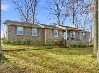 4004 S Breckenridge Ct, Springfield, TN 37172