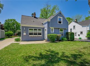 305 Huxley Dr, Amherst, NY 14226
