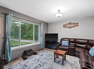 W163N11545 Windsor Ct, Germantown, WI 53022