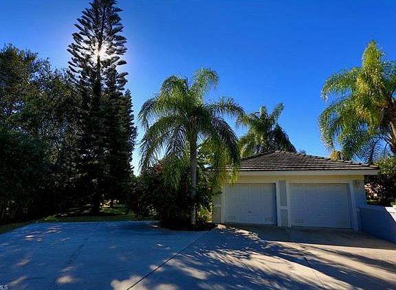 3rd image of 15110 Canongate Dr