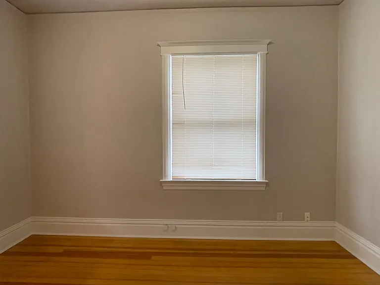 1011A N Corona St — Photo 19