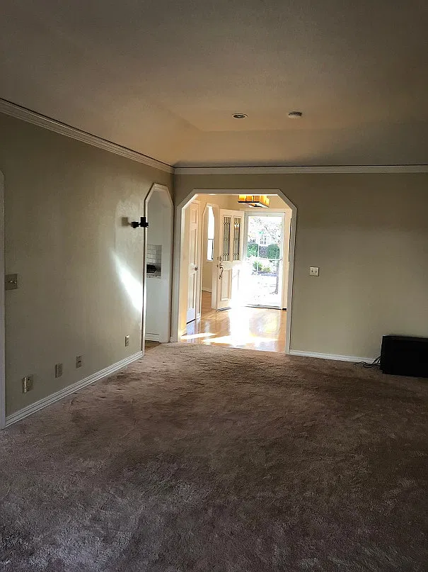 Beautifully Updated Three Bedroom Calistoga Home — Photo 4