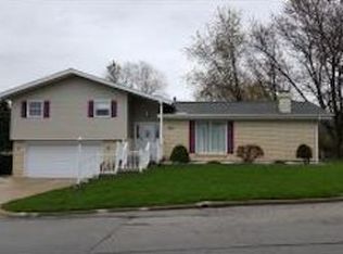 2160 Home Park Ave, Decatur, IL 62526