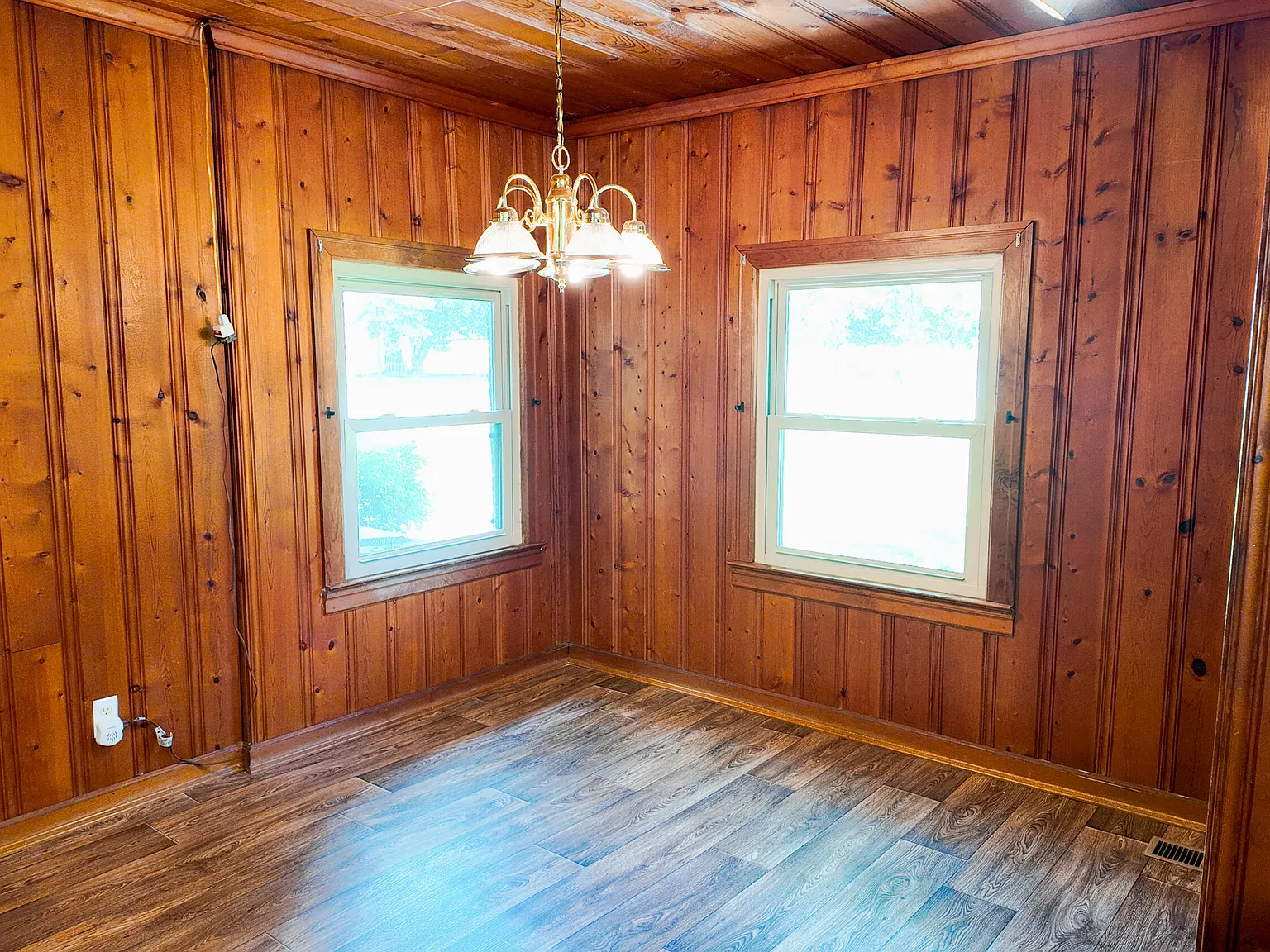 2 bed, 1.0 bath, 1256 sqft, $900 — Photo 4