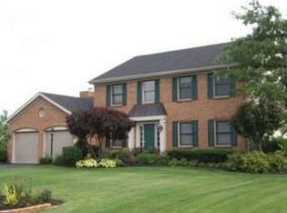 2582 Mallards Landing Dr, Powell, OH