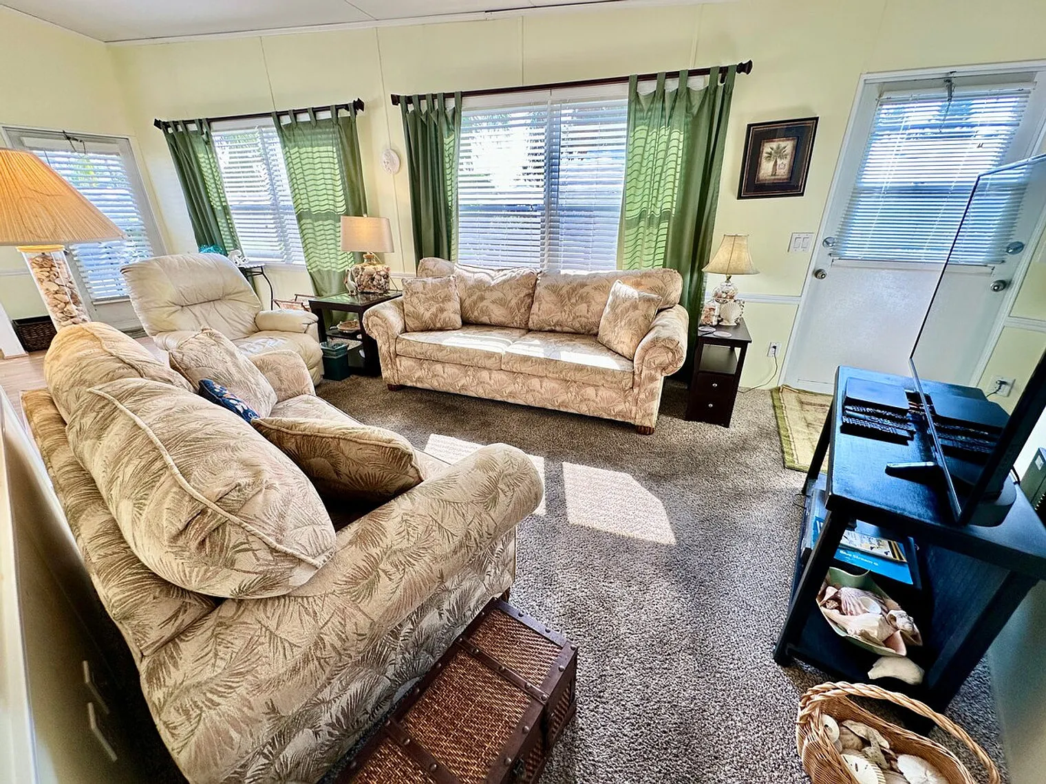 Studio, 1.0 bath, $4,468 — Photo 2