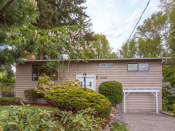 3rd image of 20417 63rd Ave NE