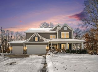 7656 Canyon Dr, Kalamazoo, MI 49009