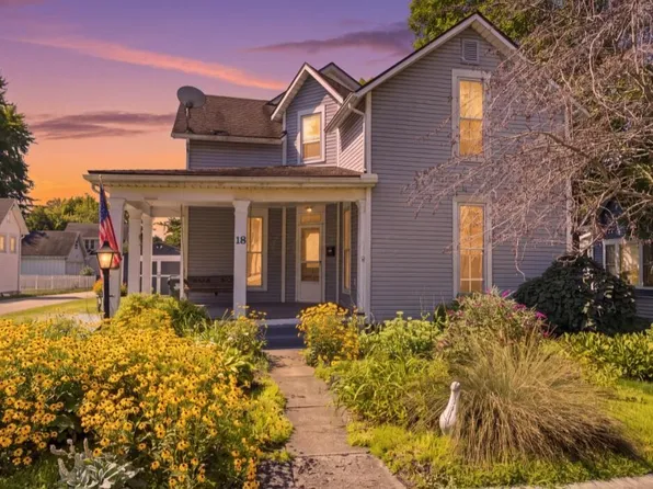 18 W Xenia St, Jamestown, OH 45335