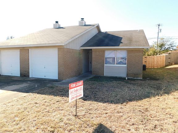 2nd image of 209 Sorrell Dr #A
