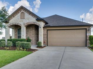 201 Harbor Bend Ln, Dickinson, TX 77539