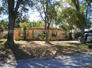 8754 Orchid Dr, Seminole, FL 33777